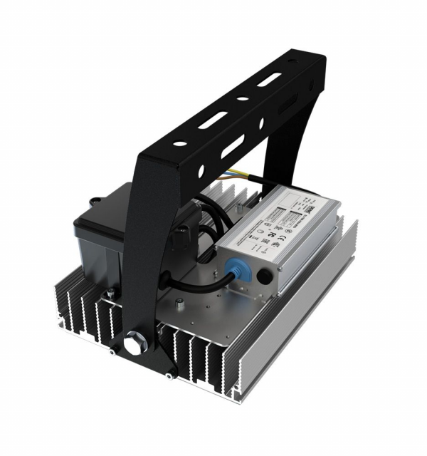 Прожектор 80 S CRI90 5700К 100х30°